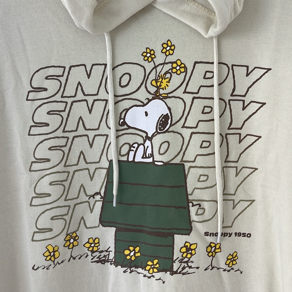 🆕PEANUTS SNOOPY OVERSIZED RELAXED FIT GRAPHIC HOODIE - Picture 2 of 5